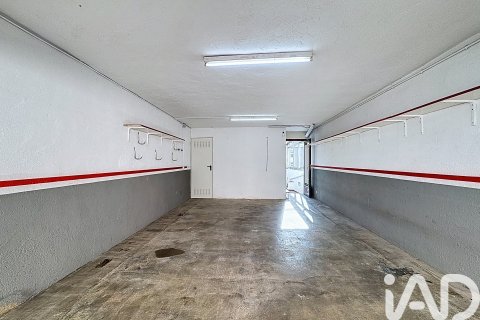 Māja īrēšanai Alella, Barcelona, Spānijā 4 istabas, 194 m2 Nr. 152244 - attēls 29