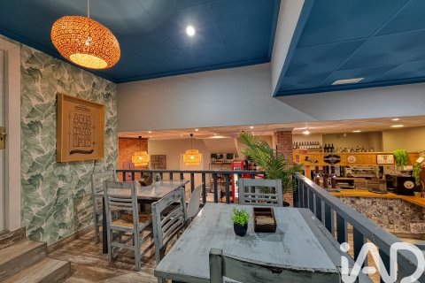 Liikekiinteistö vuokrattavana Denia, Alicante, Espanja, 2 makuuhuonetta, 140 m2 No. 152249 - kuva 9