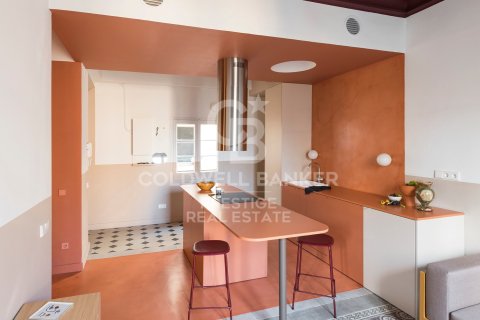 Apartment à vendre à Barcelona, Espagne, 2 chambres, 77 m2 No. 157713 - photo 3
