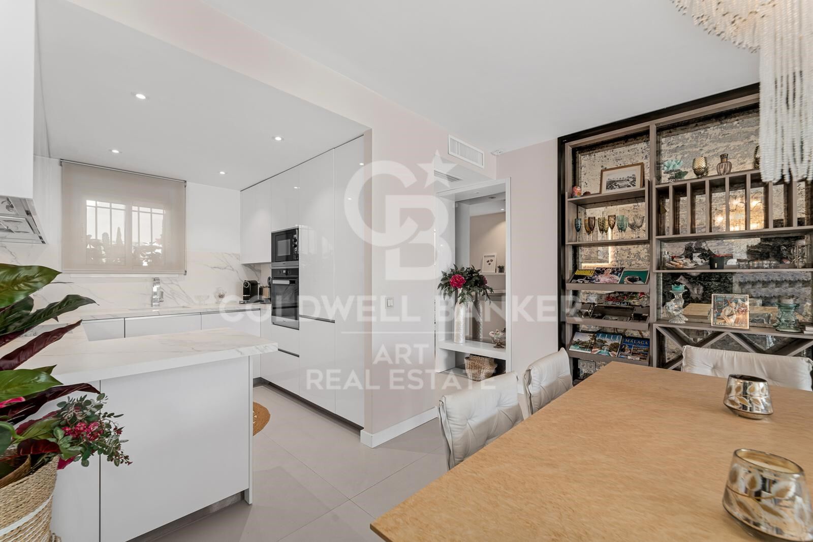 Dzīvoklis Marbella, Malaga, Spānijā 3 istabas, 150 m2 Nr. 157711