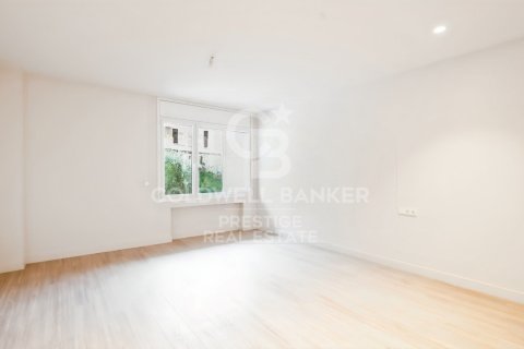 Huoneisto myytävänä Barcelona, Espanja, 4 makuuhuonetta, 169 m2 No. 157712 - kuva 6
