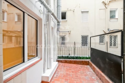 Huoneisto myytävänä Barcelona, Espanja, 4 makuuhuonetta, 169 m2 No. 157712 - kuva 13