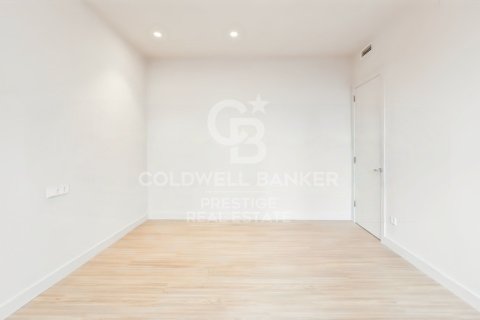 Huoneisto myytävänä Barcelona, Espanja, 4 makuuhuonetta, 169 m2 No. 157712 - kuva 10