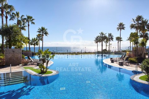 Apartment in Estepona, Malaga, Spain 2 bedrooms, 90 sq.m. No. 157715