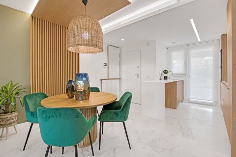 Huoneisto myytävänä Punta Prima, Alicante, Espanja, 3 makuuhuonetta, 116 m2 No. 151069 - kuva 2