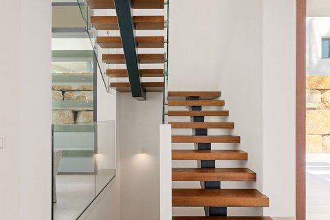 Huvila myytävänä Estepona, Malaga, Espanja, 3 makuuhuonetta, 226.04 m2 No. 174662 - kuva 16