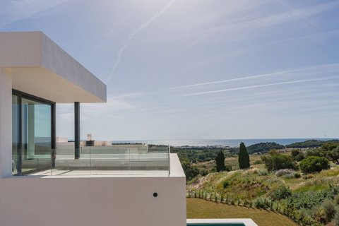 Huvila myytävänä Estepona, Malaga, Espanja, 3 makuuhuonetta, 226.04 m2 No. 174662 - kuva 3