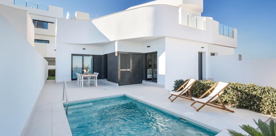Villa i Torrevieja, Alicante, Spanien 3 sovrum, 84 kvm. Nr. 189651