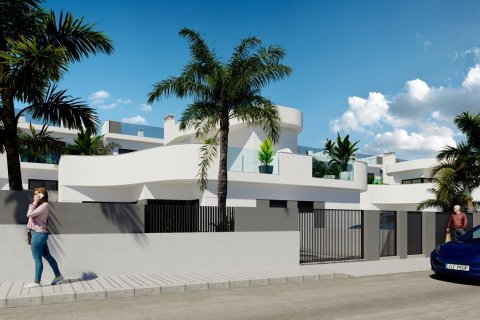 Villa till salu i Torrevieja, Alicante, Spanien 3 sovrum, 84 kvm. Nr. 189651 - foto 13