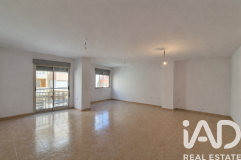 Dzīvoklis pārdošanā Onda, Castellon, Spānijā 4 istabas, 211 m2 Nr. 172672 - attēls 2
