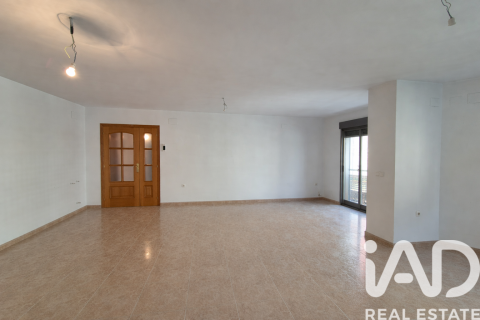 Dzīvoklis pārdošanā Onda, Castellon, Spānijā 4 istabas, 211 m2 Nr. 172672 - attēls 4