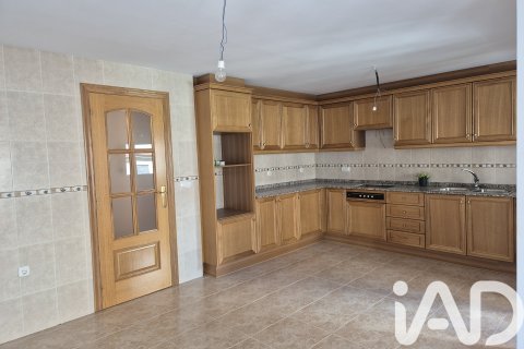 Dzīvoklis pārdošanā Onda, Castellon, Spānijā 4 istabas, 211 m2 Nr. 172672 - attēls 8
