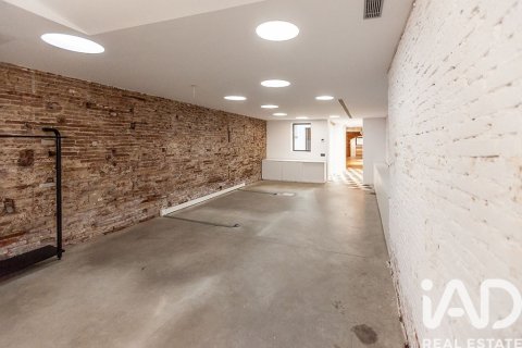 Commercial property for sale in Barcelona, Spain 204 sq.m. No. 172673 - photo 22