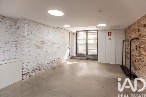 Commercial property for sale in Barcelona, Spain 204 sq.m. No. 172673 - photo 24