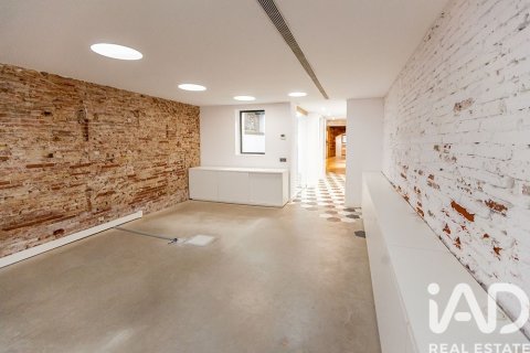 Commercial property for sale in Barcelona, Spain 204 sq.m. No. 172673 - photo 26