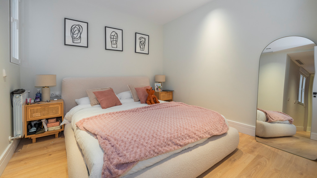 Apartament w Madrid, Hiszpania 3 sypialnie, 131 mkw. nr 105998