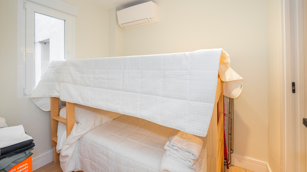Apartament w Madrid, Hiszpania 3 sypialnie, 131 mkw. nr 105998