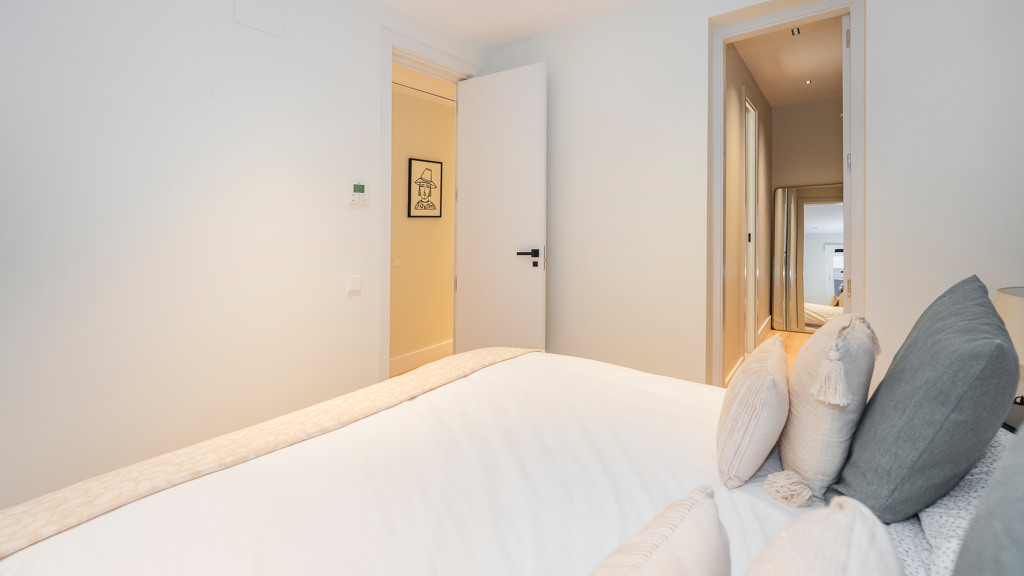 Apartament w Madrid, Hiszpania 3 sypialnie, 131 mkw. nr 105998
