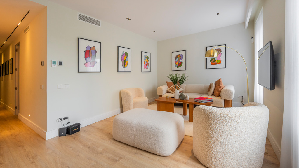 Apartament w Madrid, Hiszpania 3 sypialnie, 131 mkw. nr 105998