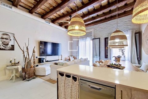 Apartamento en venta en Vilanova i la Geltrú, Barcelona, España 2 dormitorios, 108 m2 No. 166774 - foto 13