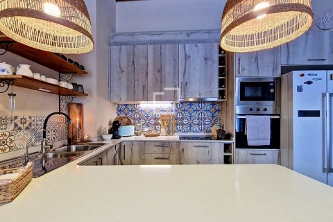 Apartamento en venta en Vilanova i la Geltrú, Barcelona, España 2 dormitorios, 108 m2 No. 166774 - foto 16
