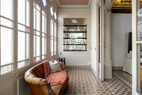 Apartment à louer à Barcelona, Espagne, 3 chambres, 205 m2 No. 166776 - photo 6