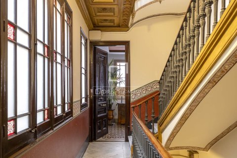Apartment à louer à Barcelona, Espagne, 3 chambres, 205 m2 No. 166776 - photo 27