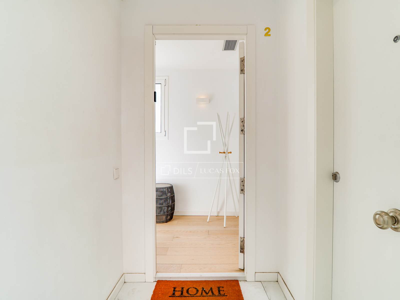 Penthouse in Barcelona, Spain 3 bedrooms, 81 sq.m. No. 166773