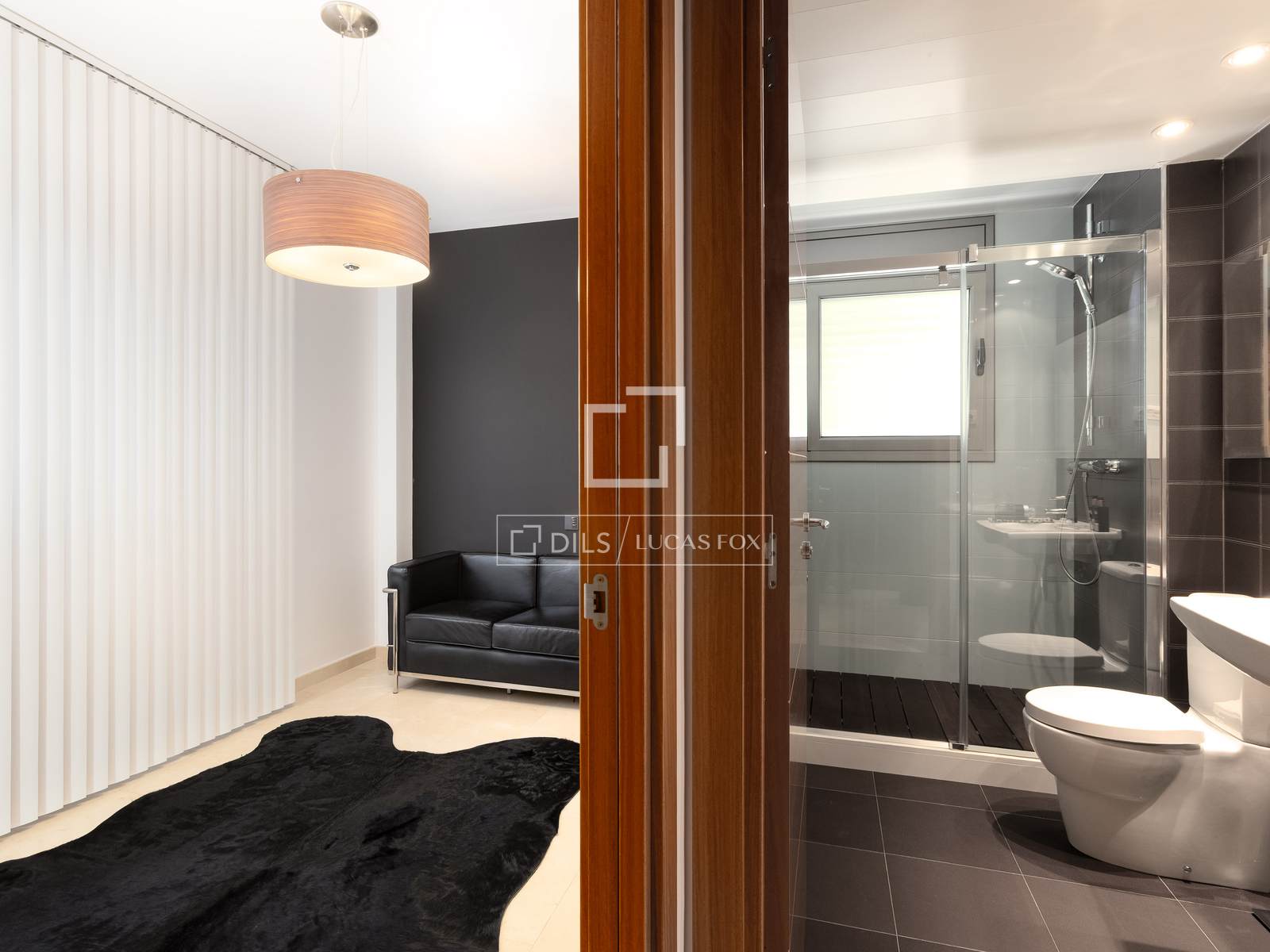 Villa in Vilassar de Dalt, Barcelona, Spain 6 bedrooms, 386 sq.m. No. 166775