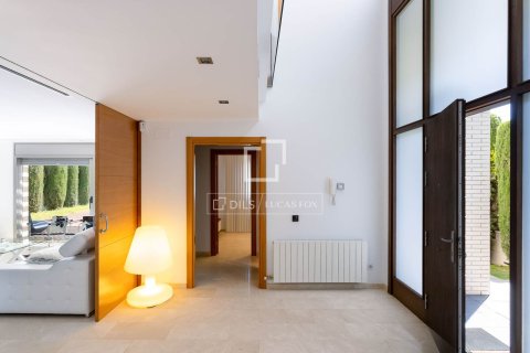 Villa in vendita a Vilassar de Dalt, Barcelona, Spagna 6 camere da letto, 386 mq. N° 166775 - foto 7