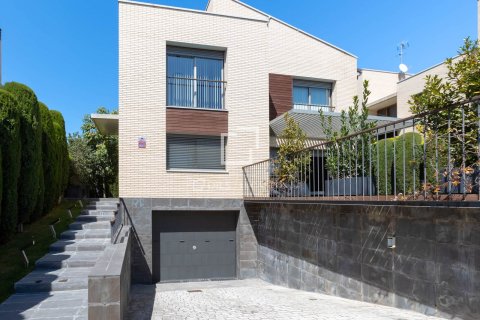 Villa in vendita a Vilassar de Dalt, Barcelona, Spagna 6 camere da letto, 386 mq. N° 166775 - foto 5