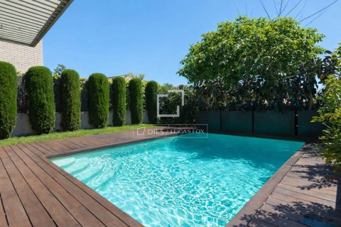 Villa in vendita a Vilassar de Dalt, Barcelona, Spagna 6 camere da letto, 386 mq. N° 166775 - foto 16