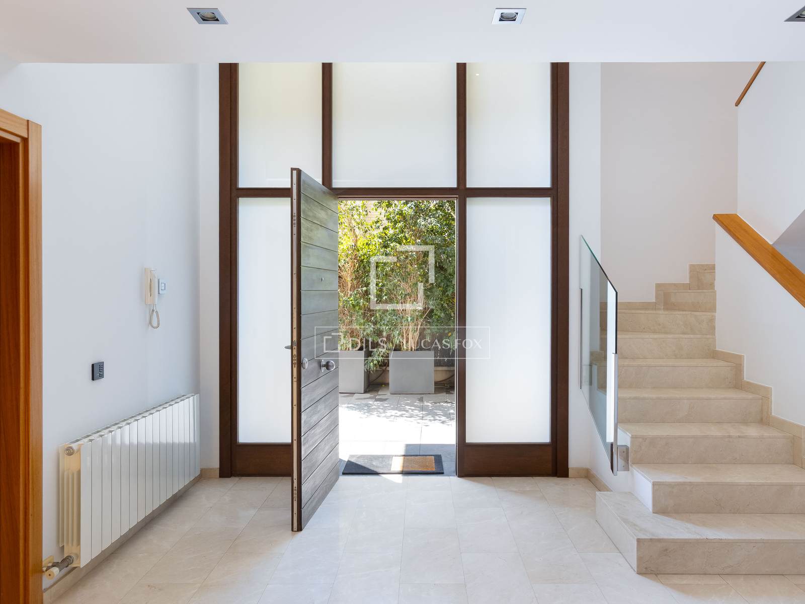 Villa in Vilassar de Dalt, Barcelona, Spain 6 bedrooms, 386 sq.m. No. 166775