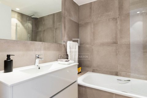 Villa en alquiler en Gavà, Barcelona, España 6 dormitorios, 265 m2 No. 166777 - foto 19