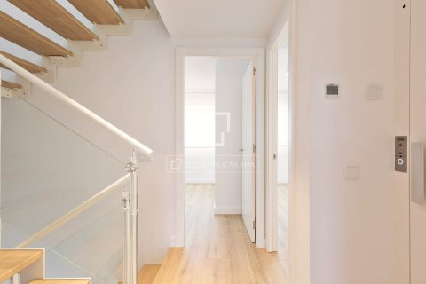 Villa en alquiler en Gavà, Barcelona, España 6 dormitorios, 265 m2 No. 166777 - foto 18