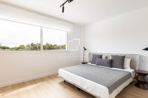 Villa en alquiler en Gavà, Barcelona, España 6 dormitorios, 265 m2 No. 166777 - foto 20