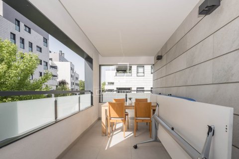 Apartament w Sant Cugat Del Valles, Barcelona, Hiszpania 3 sypialnie, 101 mkw. nr 166778 – zdjęcie 6