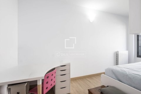 Apartament w Sant Cugat Del Valles, Barcelona, Hiszpania 3 sypialnie, 101 mkw. nr 166778 – zdjęcie 14