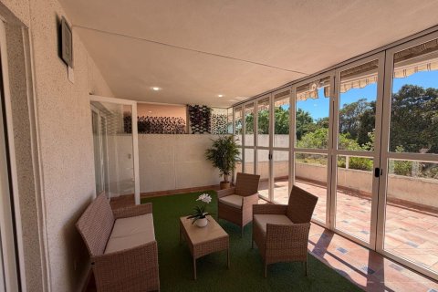 Apartment for sale in Alicante, Spain 2 bedrooms, 136 sq.m. No. 168097 - photo 5