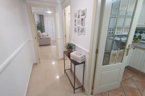 Apartment for sale in Alicante, Spain 2 bedrooms, 136 sq.m. No. 168097 - photo 27