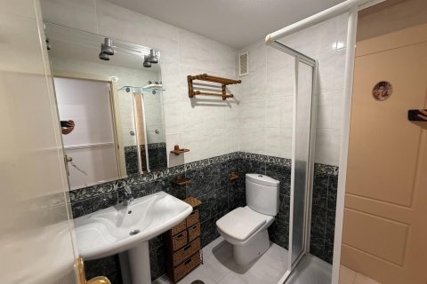Apartment for sale in Alicante, Spain 2 bedrooms, 136 sq.m. No. 168097 - photo 24