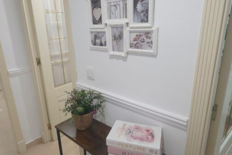 Apartment for sale in Alicante, Spain 2 bedrooms, 136 sq.m. No. 168097 - photo 28