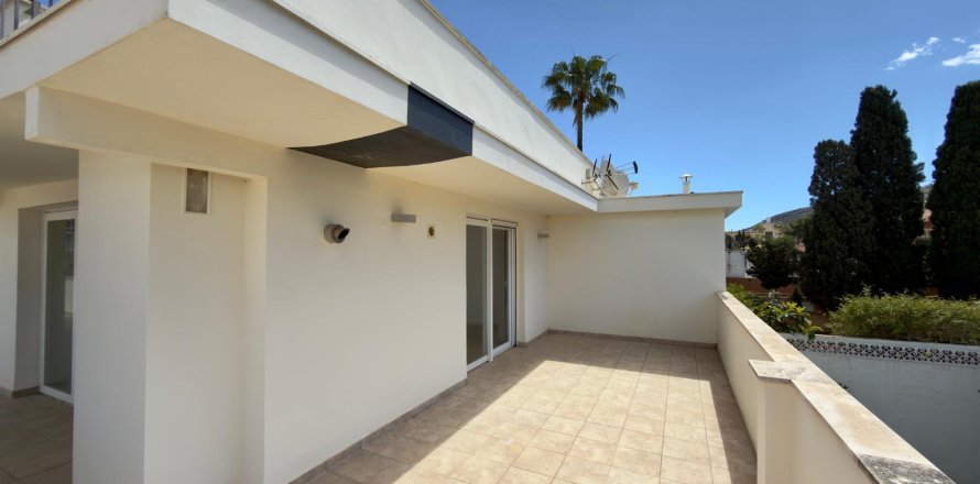 Сasa en Albir, Alicante, España 4 dormitorios, 249 m2 No. 168096
