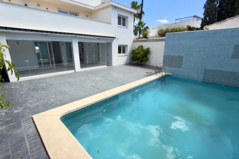 Сasa en venta en Albir, Alicante, España 4 dormitorios, 249 m2 No. 168096 - foto 14