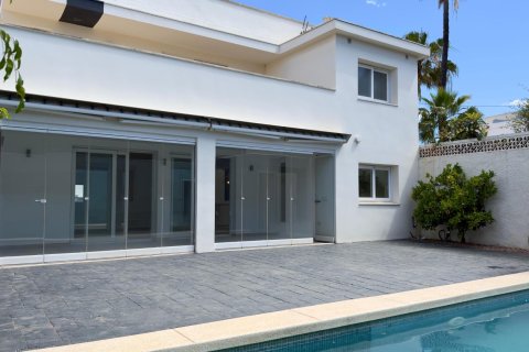 Сasa en venta en Albir, Alicante, España 4 dormitorios, 249 m2 No. 168096 - foto 17