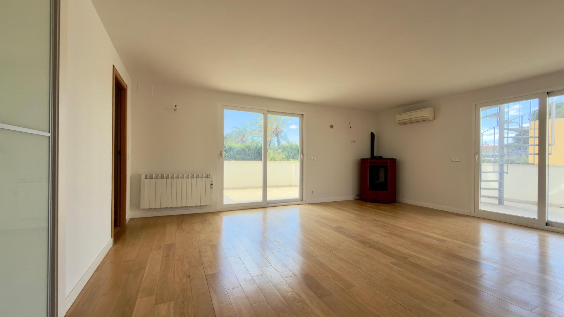 Сasa en Albir, Alicante, España 4 dormitorios, 249 m2 No. 168096