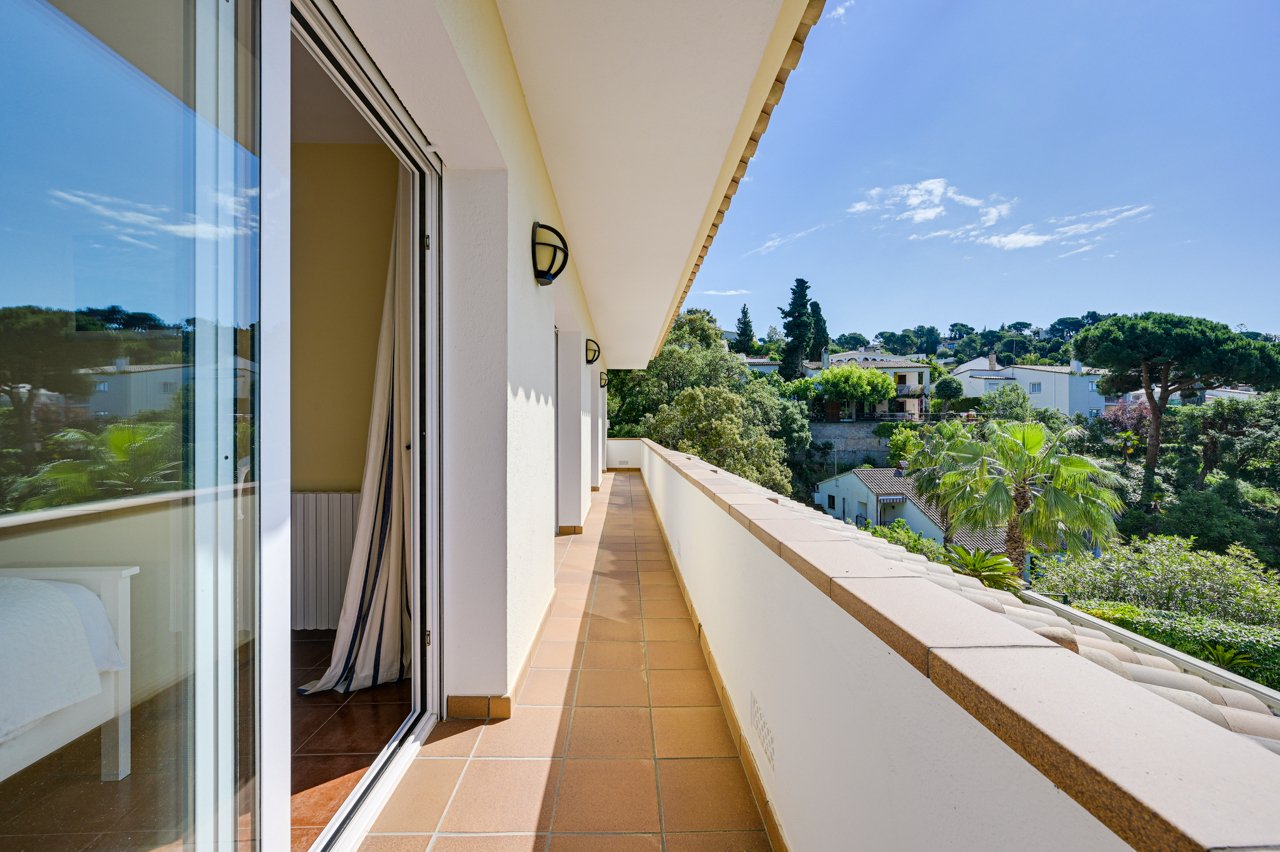 House à Tossa de Mar, Girona, Espagne 5 chambres, 354 m2 No. 168099