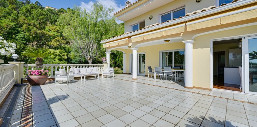 House in Tossa de Mar, Girona, Spanien 5 Schlafzimmer, 354 m2 Nr. 168099