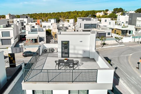 Villa zum Verkauf in San Miguel de Salinas, Alicante, Spanien 3 Schlafzimmer, 237 m2 Nr. 163992 - Foto 2