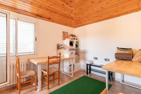 Villa for sale in Bellaterra, Barcelona, Spain 7 bedrooms, 850 sq.m. No. 150845 - photo 27